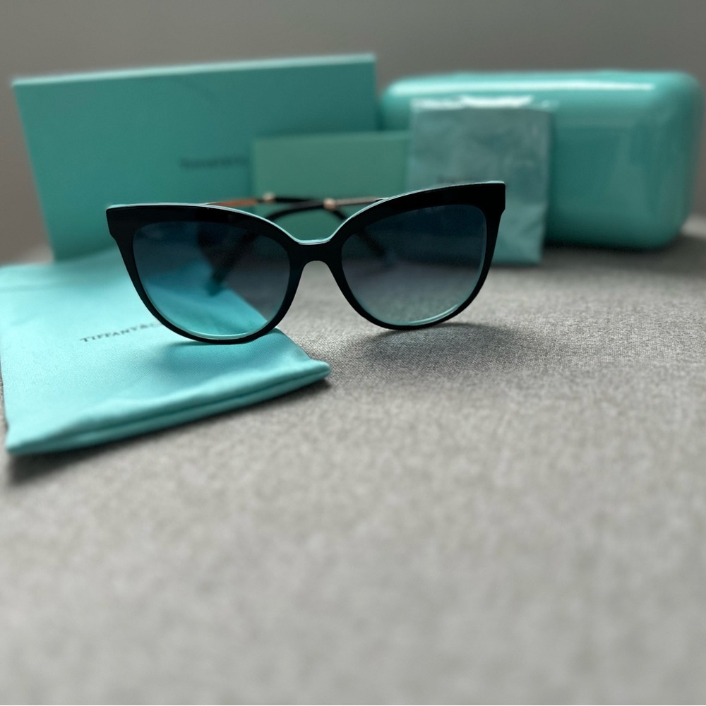 Tiffany & Co. Sunglasses TF4176-F